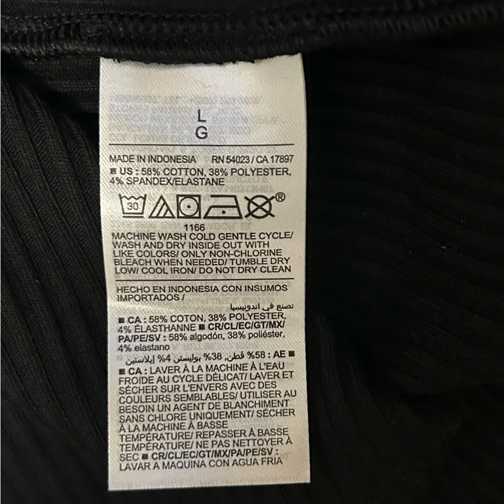 Old Navy Black Midi Pencil Skirt - Picture 9 of 9